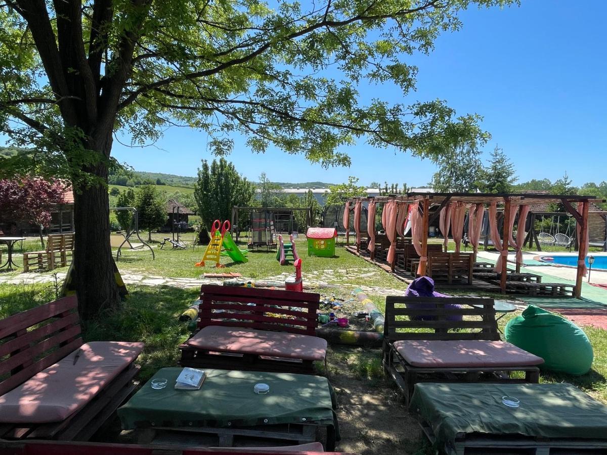 Holiday Home Rodjak Sa Sela Mionica Extérieur photo