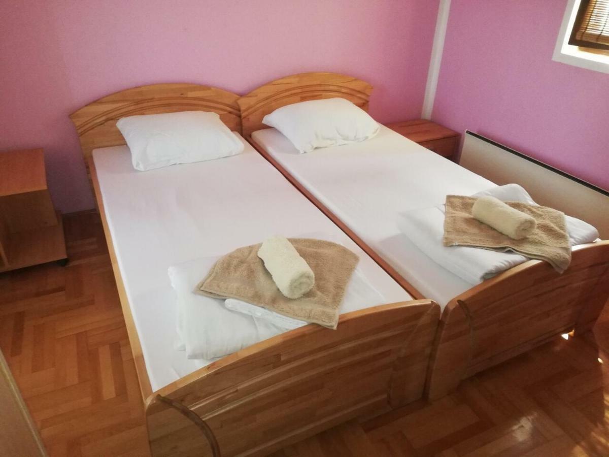 Holiday Home Rodjak Sa Sela Mionica Extérieur photo